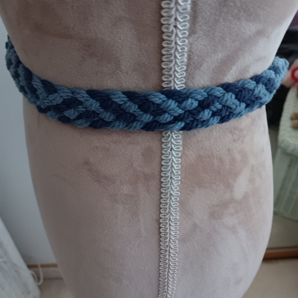 Braided~Blue Woven Boho One Size Fits Most Belt - Picture 4 of 11